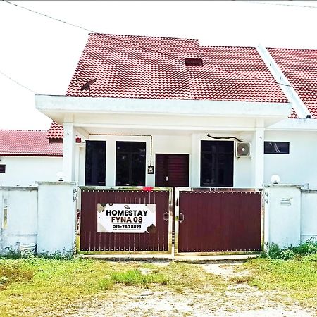 Homestay Kemaman Fyna08 Semi-D, 4 Bedrooms Dekat Pantai 科亚 外观 照片